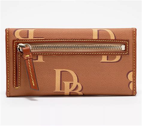 dooney and bourke signature wallet.